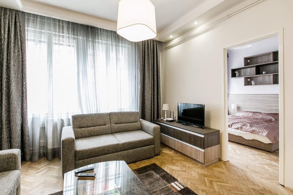 Apartment At Nagymezo 布达佩斯 外观 照片